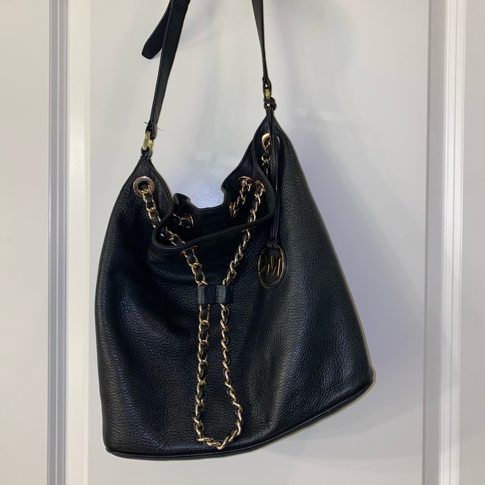 Micheal Kors Gold Chain Handbag